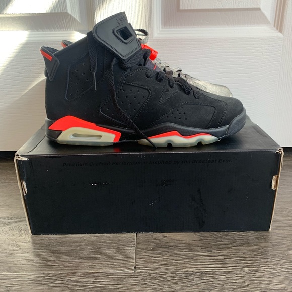 Air Jordan Retro 6 BG Infrared - US Sz 7Y - Picture 7 of 11